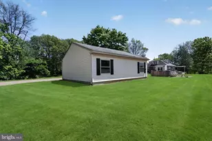 129 1st Ave, Gloucester Township, NJ 08029 - Photo 25