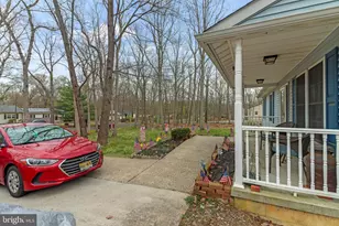 321 Thompson Ave, Chesilhurst, NJ 08089 - Photo 9