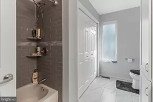 321 Thompson Ave, Chesilhurst, NJ 08089 - Photo 23