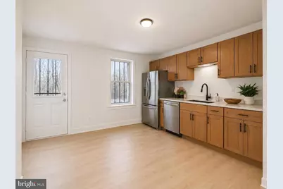 321 Byron Street, Camden, NJ 08102 - Photo 7
