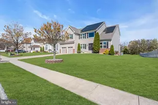 159 Desilvio Dr, Sicklerville, NJ 08081 - Photo 3