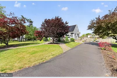 9 Charles Avenue, Gloucester Township, NJ 08012 - Photo 5