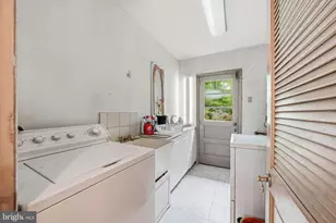 1112 Winding Dr, Cherry Hill, NJ 08003 - Photo 49
