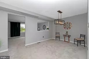 1430 S Collins Ct, Gloucester Township, NJ 08012 - Photo 7