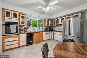 410 Narragansett Dr, Cherry Hill, NJ 08002 - Photo 11
