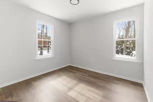 16 E Woodburn Ave, Pine Hill, NJ 08021 - Photo 9