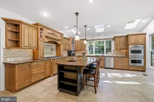 110 Bunning Dr, Voorhees, NJ 08043 - Photo 11