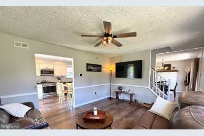 11 N Central Avenue, Sicklerville, NJ 08081 - Photo 5