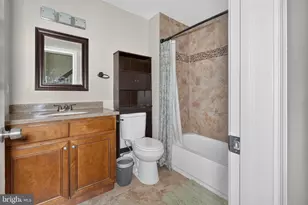 219 Keats Ct, Sicklerville, NJ 08081 - Photo 29