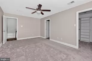 219 Keats Ct, Sicklerville, NJ 08081 - Photo 31