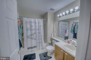 4702 Aberdeen Ln, Gloucester Township, NJ 08012 - Photo 9