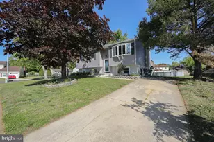 13 Spring Hollow Dr, Sicklerville, NJ 08081 - Photo 3
