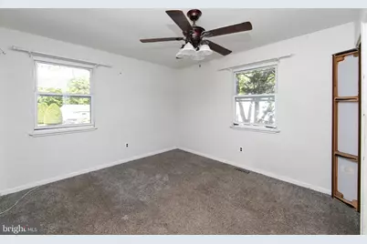 13 Spring Hollow Drive, Sicklerville, NJ 08081 - Photo 17