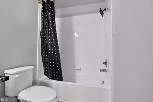 31 Village Green Ln, Sicklerville, NJ 08081 - Photo 25
