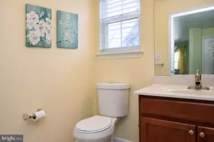 913 Longwood Ave, Cherry Hill, NJ 08002 - Photo 13