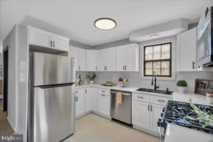 134 Country Ln, Sicklerville, NJ 08081 - Photo 7