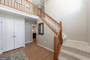 21 Fountain Ct, Cherry Hill, NJ 08034 - Photo 9