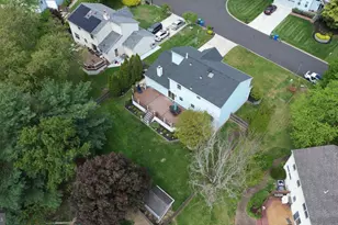 21 Fountain Ct, Cherry Hill, NJ 08034 - Photo 5