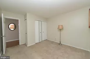 21 Fountain Ct, Cherry Hill, NJ 08034 - Photo 25