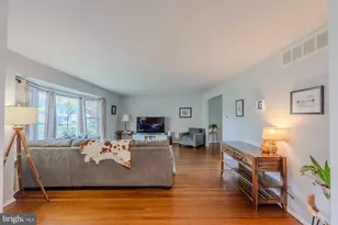 7 Strathmore Dr, Cherry Hill, NJ 08003 - Photo 13