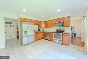 7 Strathmore Dr, Cherry Hill, NJ 08003 - Photo 17