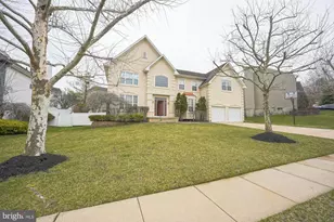 11 Exton Cir, Cherry Hill, NJ 08003 - Photo 3