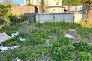 42 Stewart St, Camden, NJ 08105 - Photo 13