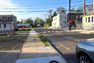 42 Stewart St, Camden, NJ 08105 - Photo 15