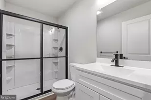 212 Lotus Ave, Voorhees, NJ 08043 - Photo 17