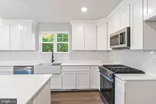 212 Lotus Ave, Voorhees, NJ 08043 - Photo 11