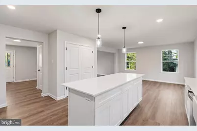 212 Lotus Avenue, Voorhees, NJ 08043 - Photo 9