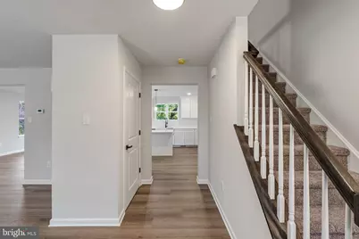 212 Lotus Avenue, Voorhees, NJ 08043 - Photo 5