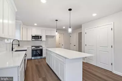 212 Lotus Avenue, Voorhees, NJ 08043 - Photo 7