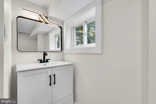 37 Washington Ave, Berlin, NJ 08009 - Photo 29