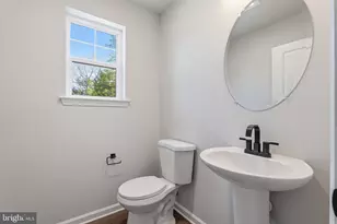 216 Lotus Ave, Voorhees, NJ 08043 - Photo 11