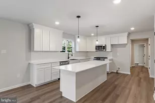 216 Lotus Ave, Voorhees, NJ 08043 - Photo 7