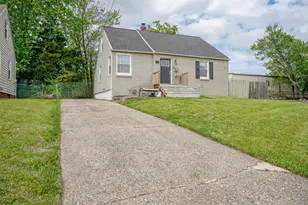 35 St Charles Pl, Runnemede, NJ 08078 - Photo 1