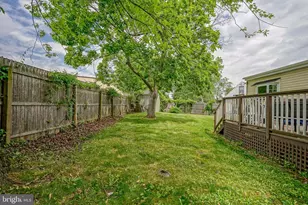 35 St Charles Pl, Runnemede, NJ 08078 - Photo 29
