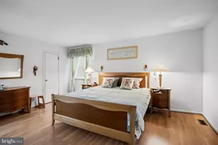 320 Longstone Dr, Cherry Hill, NJ 08003 - Photo 19