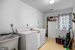 320 Longstone Dr, Cherry Hill, NJ 08003 - Photo 17