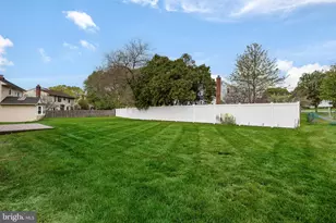 320 Longstone Dr, Cherry Hill, NJ 08003 - Photo 31