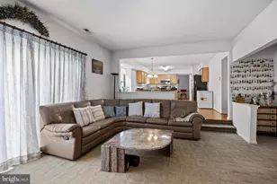 320 Longstone Dr, Cherry Hill, NJ 08003 - Photo 15