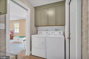 111 Old Orchard Rd, Cherry Hill, NJ 08003 - Photo 17