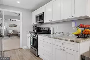 66 E Buckingham Ave, Mount Ephraim, NJ 08059 - Photo 9