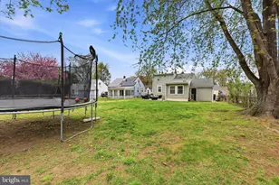 66 E Buckingham Ave, Mount Ephraim, NJ 08059 - Photo 27
