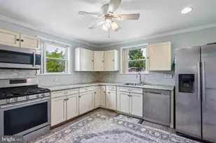 6313 Wyndam Rd, Pennsauken, NJ 08109 - Photo 7