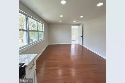 352 Roosevelt Avenue, Lindenwold, NJ 08021 - Photo 13