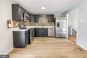 31 Decatur Ln, Sicklerville, NJ 08081 - Photo 13