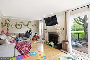 2102 Doral Dr, Gloucester Township, NJ 08012 - Photo 3