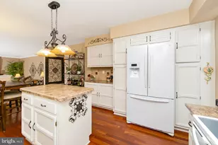 25 Acorn Hill Dr, Voorhees, NJ 08043 - Photo 9
